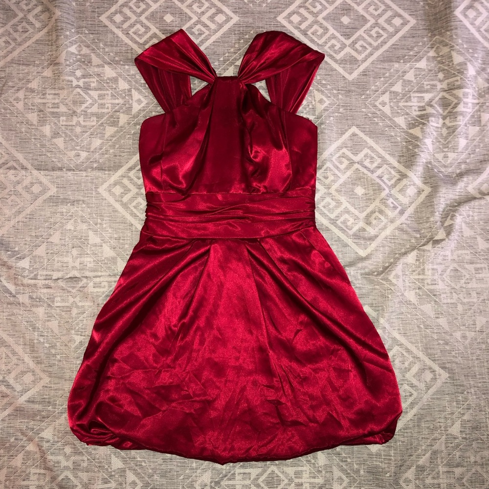 David’s Bridal Bridesmaid Dress - Picture 2 of 8